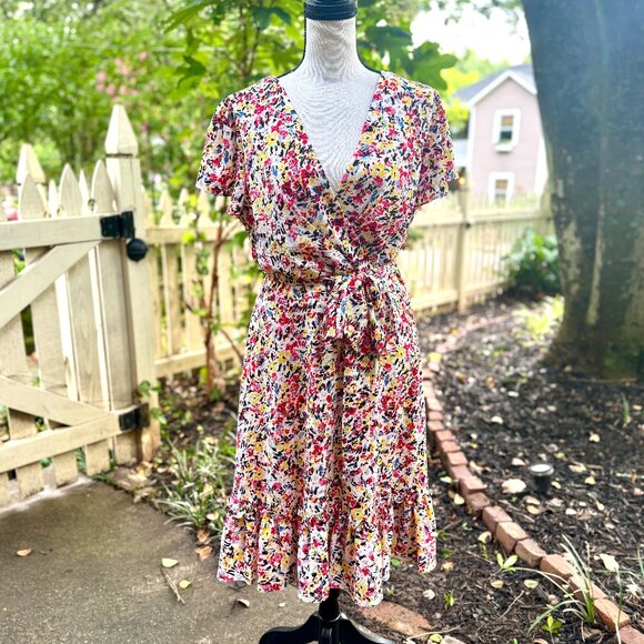 Julia Jordan Floral Flutter Sleeve Faux Wrap Dress - Size 10 - Picture 1 of 11